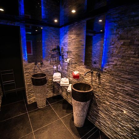 L'Eveil Des Sens Hotell Châteauneuf-le-Rouge Exteriör bild